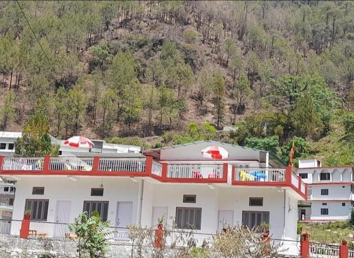 Mohan Ganga View Homestay Uttarkashi Ngoại thất bức ảnh
